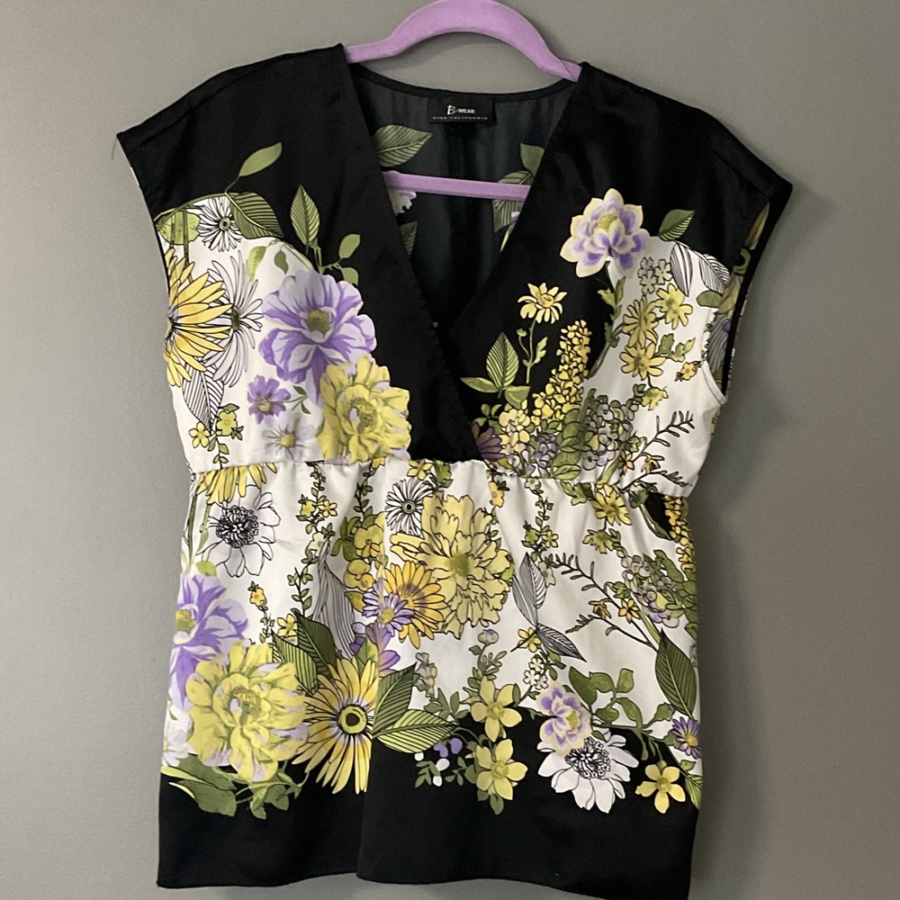 Bwear Floral V-Neck Blouse - Black, Yellow, Purple, Sz L